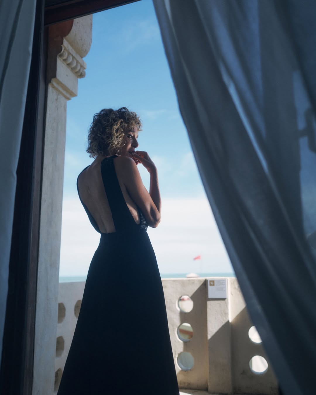 slider image