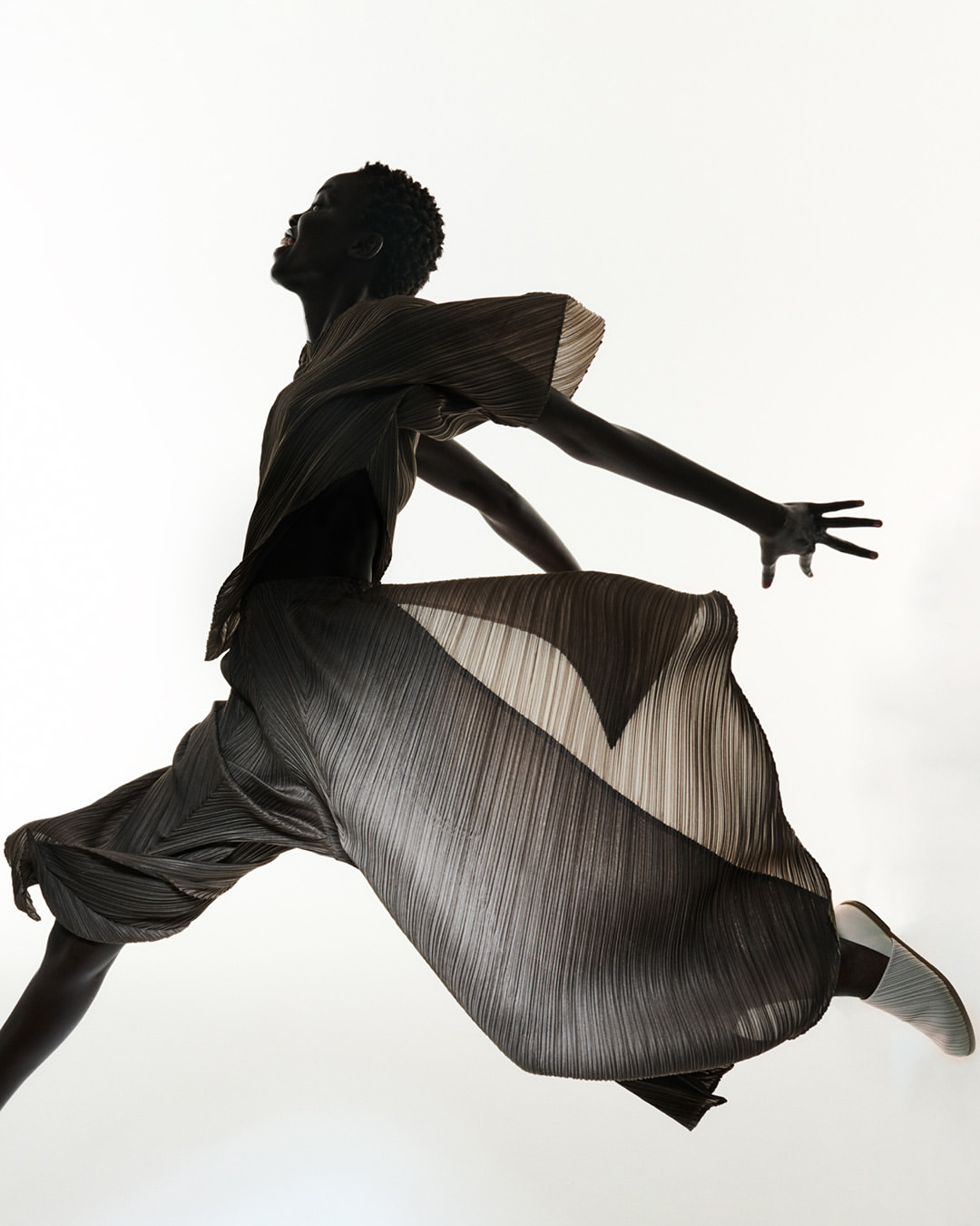 PLEATS PLEASE ISSEY MIYAKE |  Nov. 25