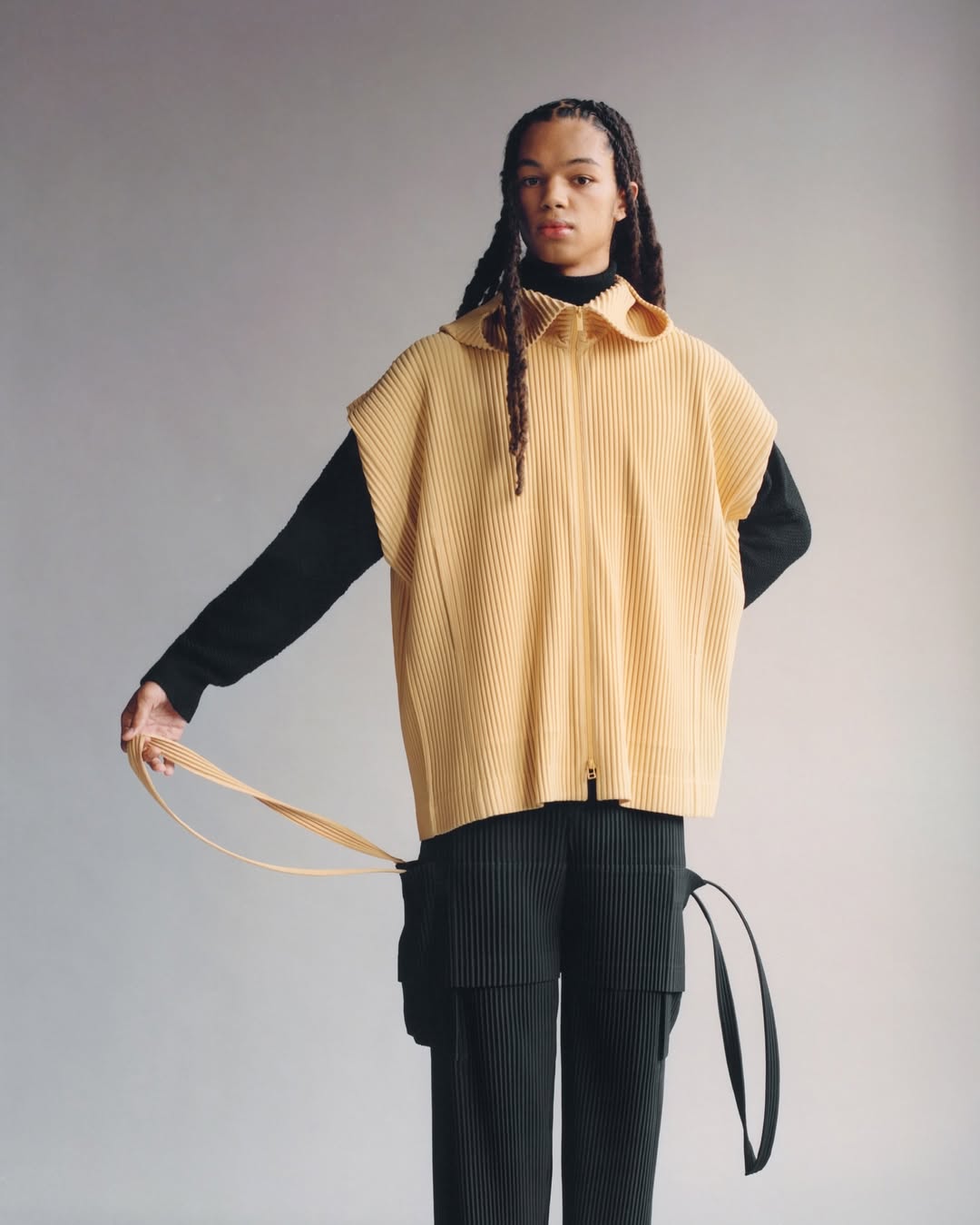 Issey Miyake Homme Plissé AW25 by @lola.pani.