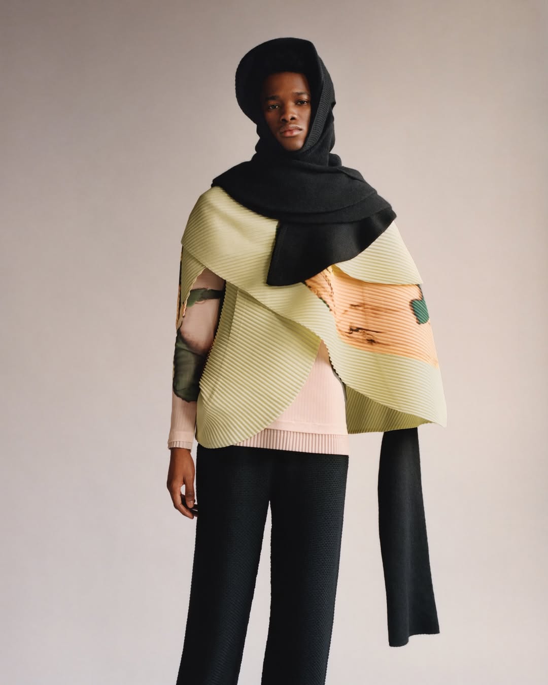 Issey Miyake Homme Plissé AW25 by @lola.pani.