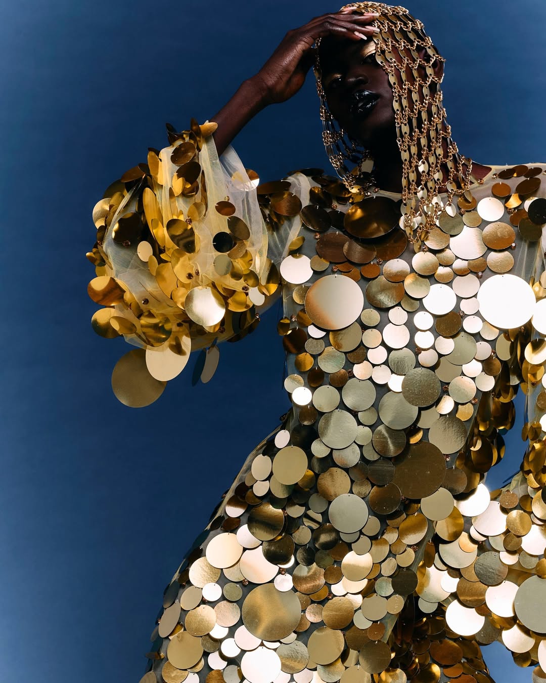 Harper's BAZAAR VIETNAM |  Dec. 25