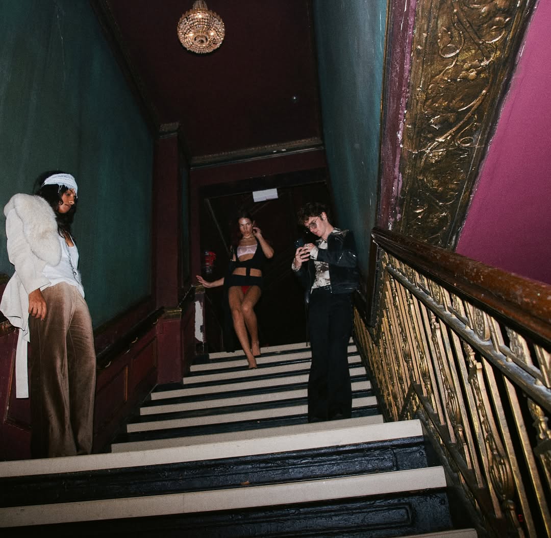 slider image