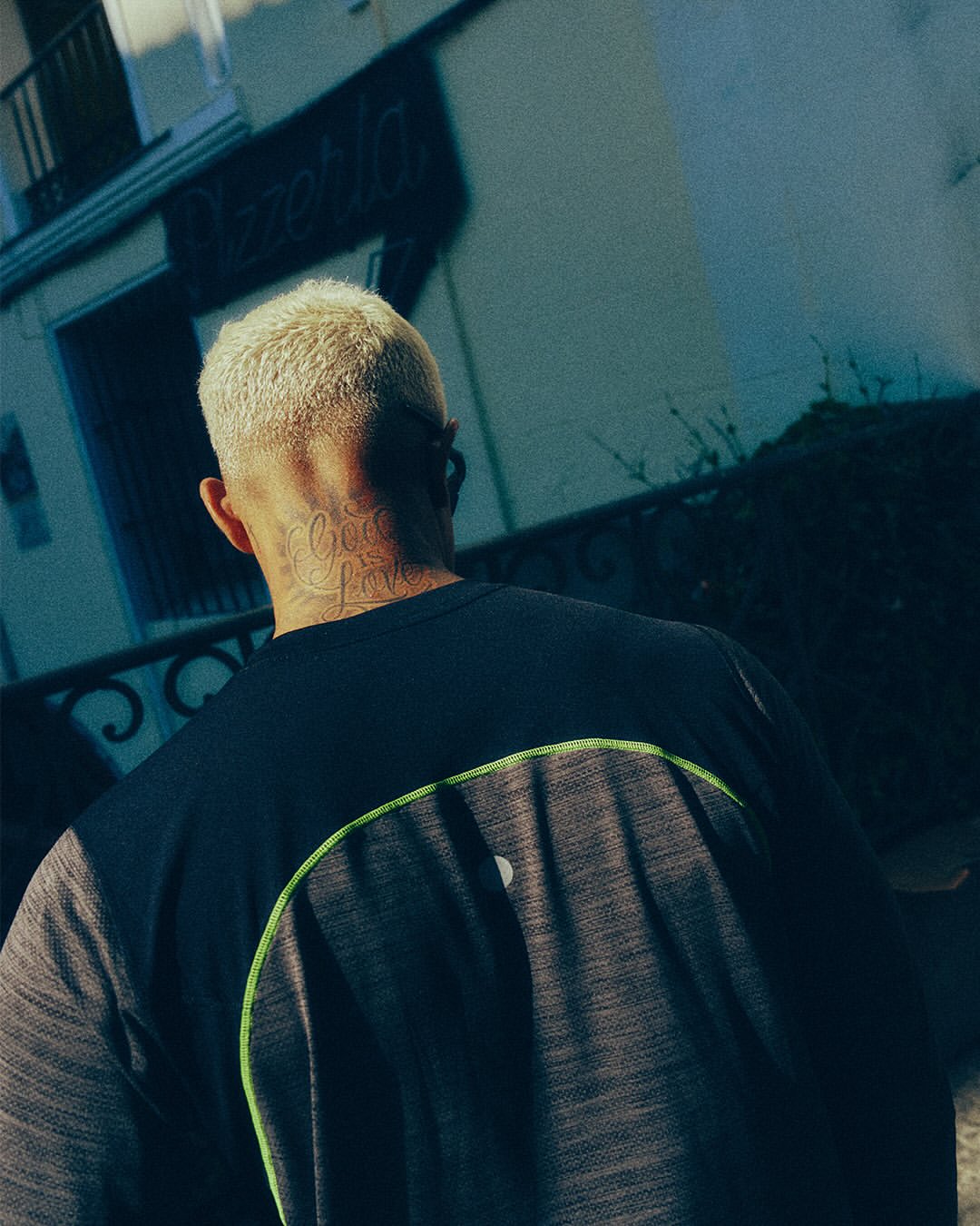 slider image