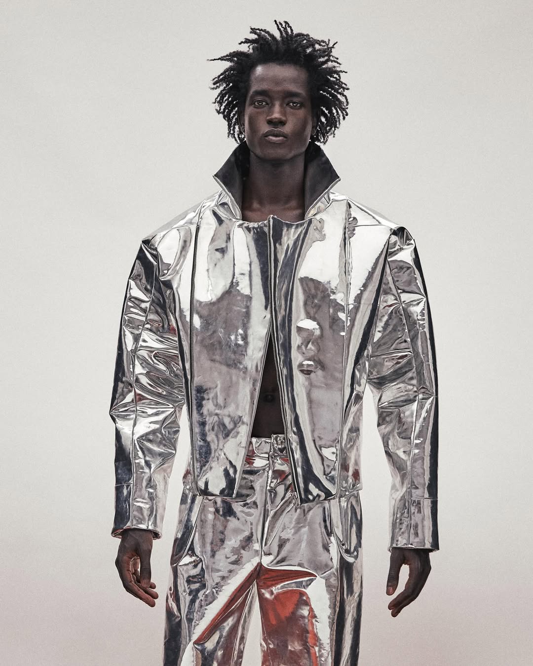 Numéro Netherlands |  Nov. 25