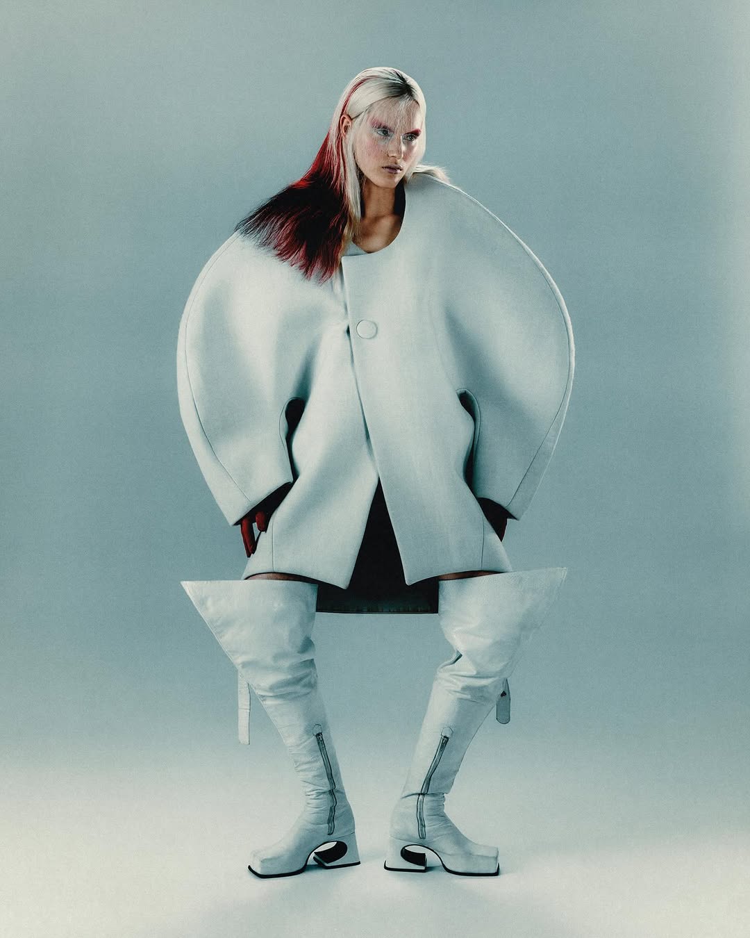 Milk Presents: Metamorphic Muse by @perappelgrenst...