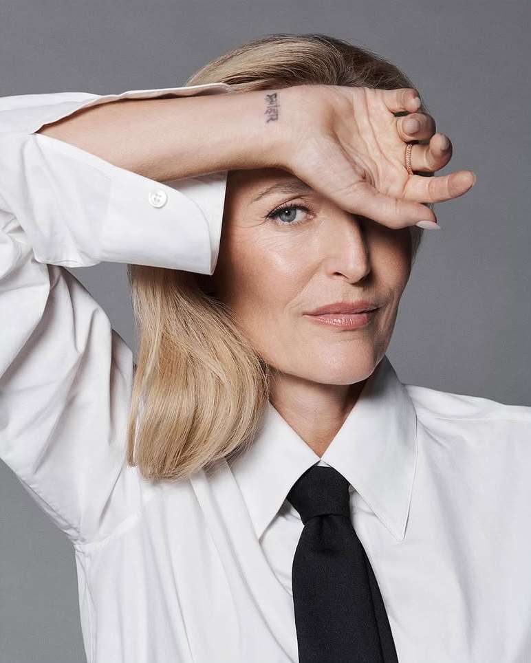 Elle France |  Nov. 25