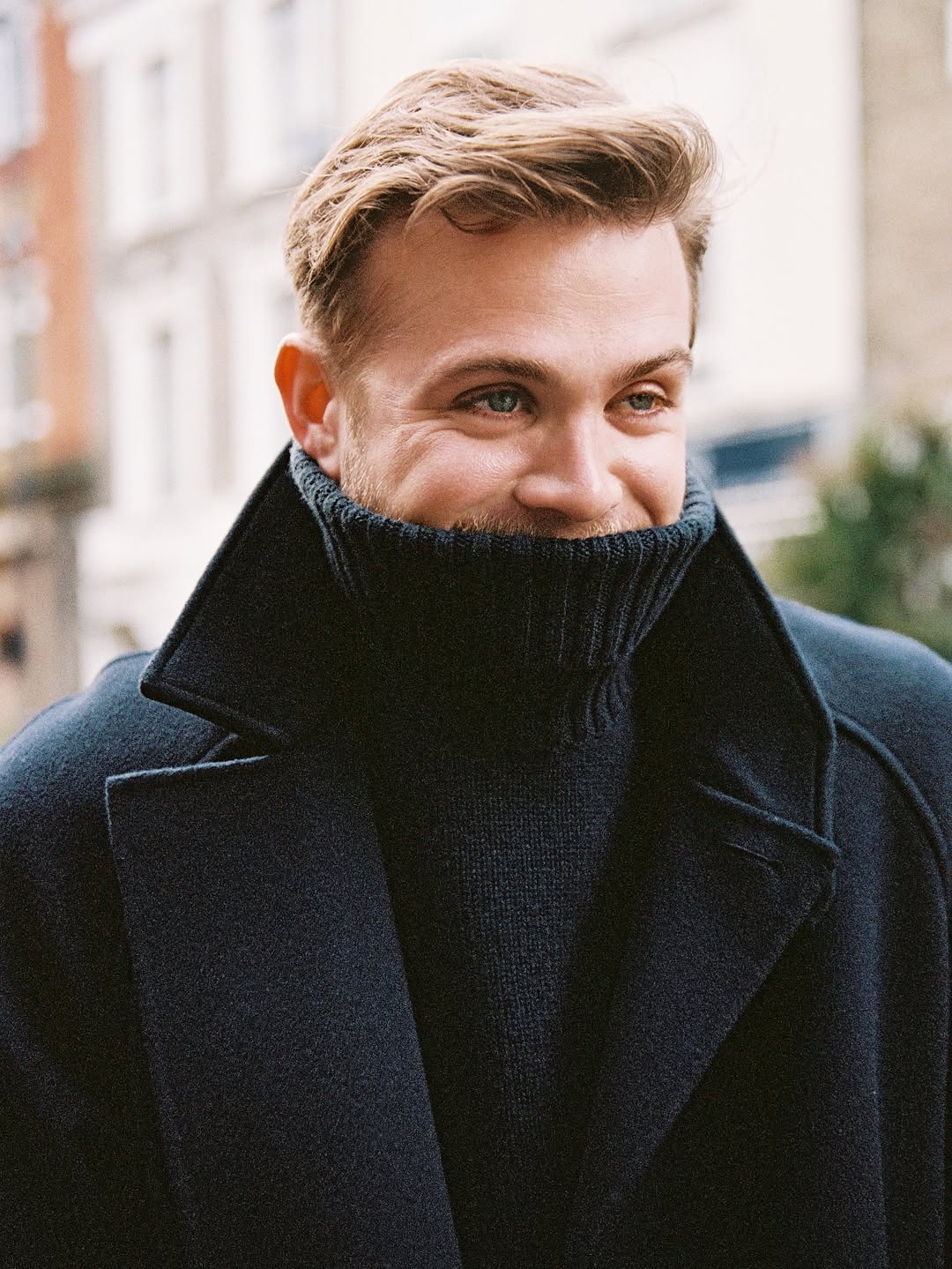 Sharp Magazine |  Dec. 25