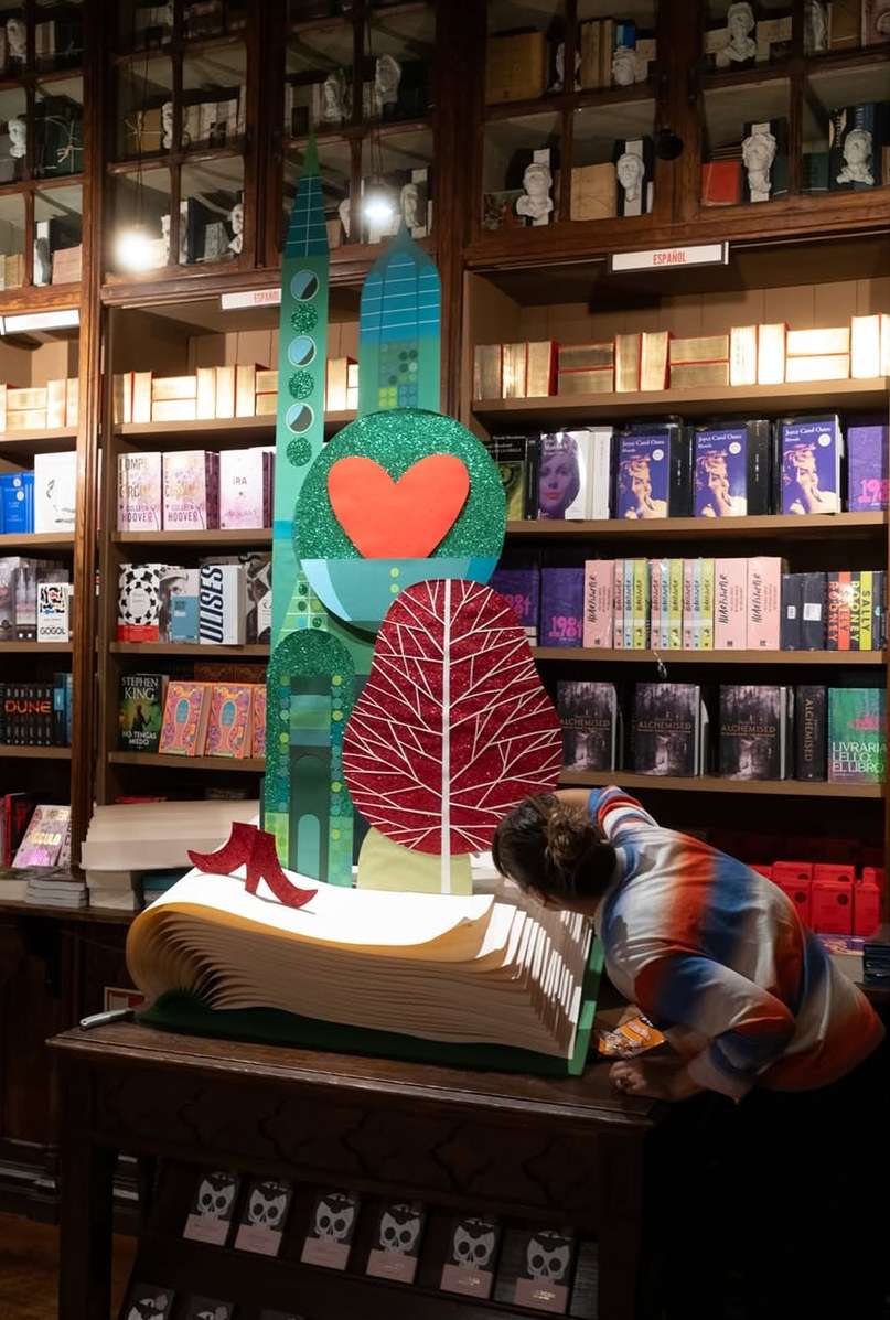 Lydia Shirreff X Livraria Lello