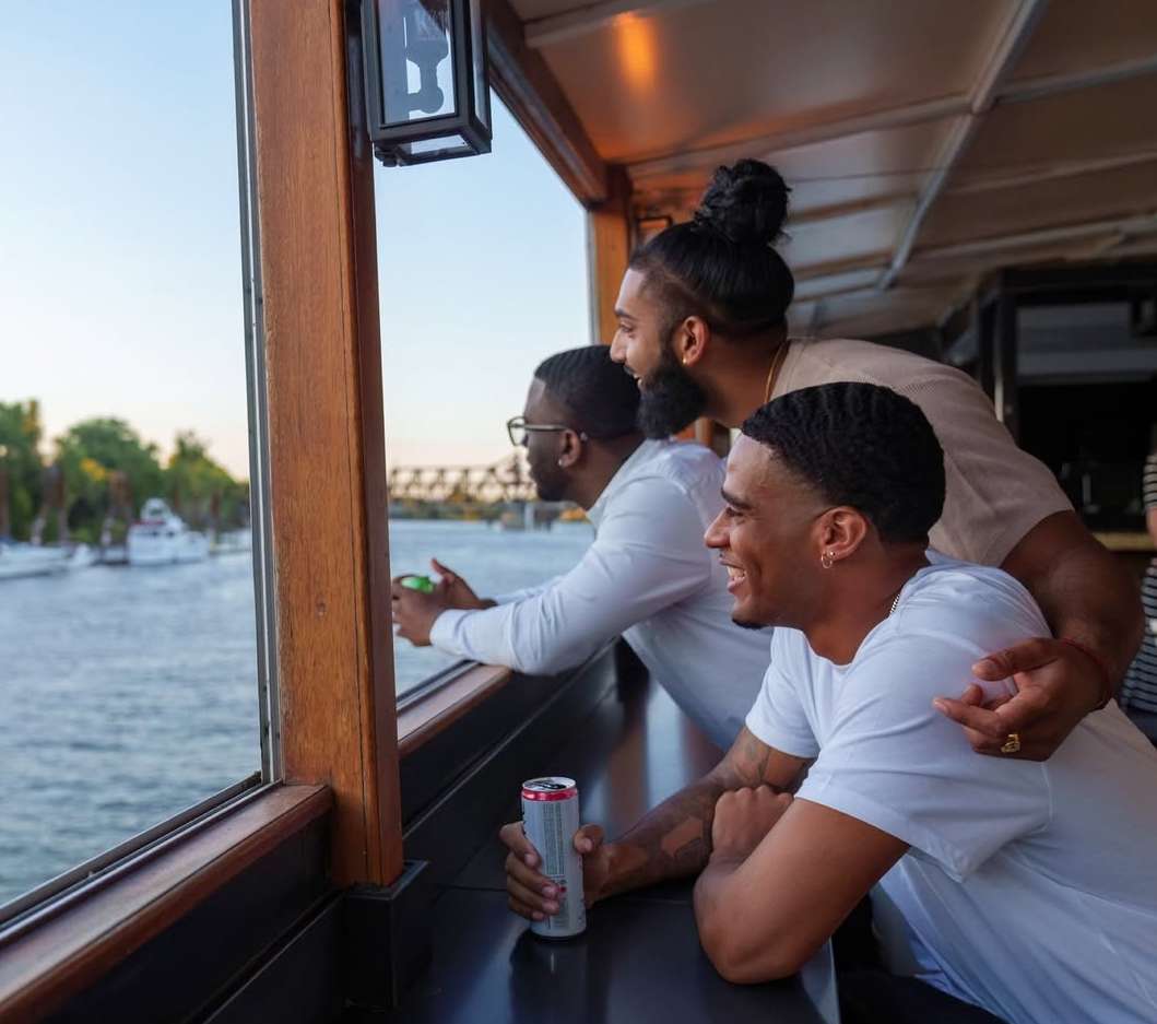 Natalie Faye X City Cruises