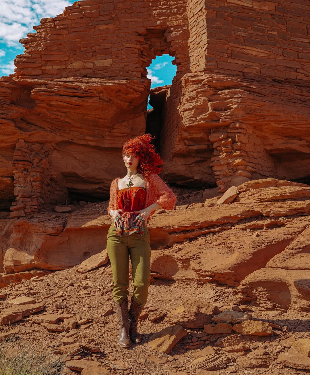 LUXIE VINTAGE |  Oct. 25