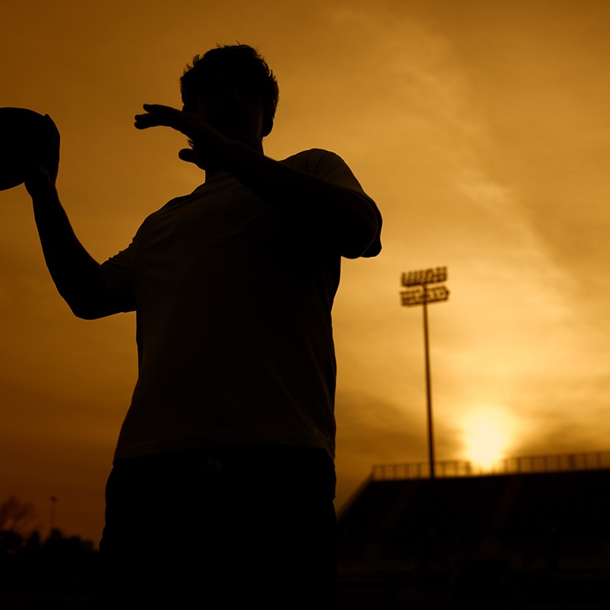 In 2025 @VuoriClothing announced @ArchManning, col...