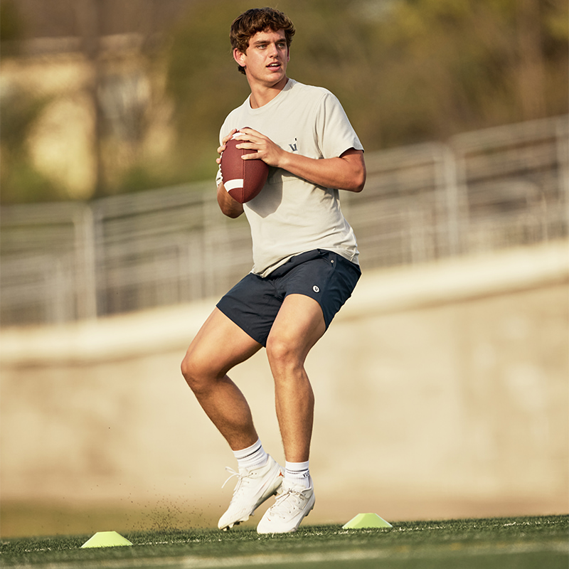 In 2025 @VuoriClothing announced @ArchManning, col...