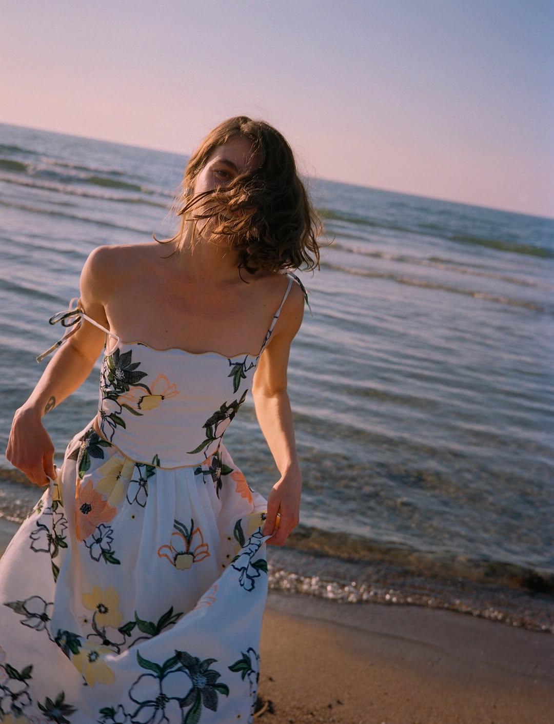STINE GOYA |  Jul. 25