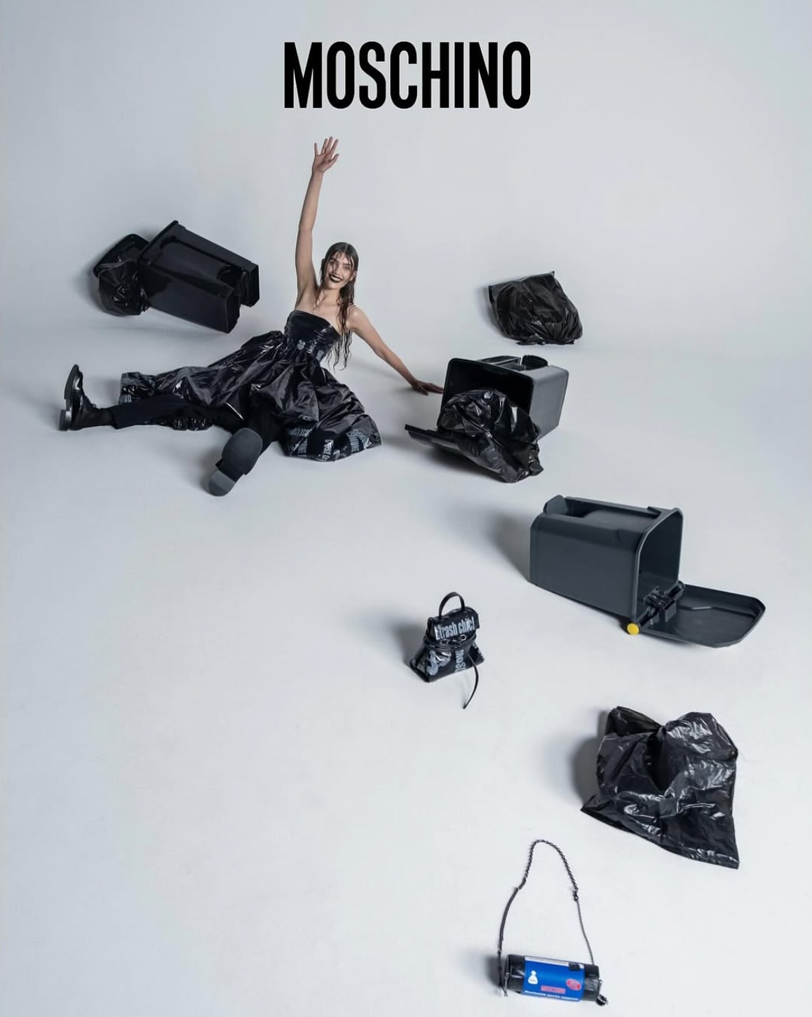 MOSCHINO FALL/WINTER 2025 BY ADRIAN APPIOLAZA.BETS...