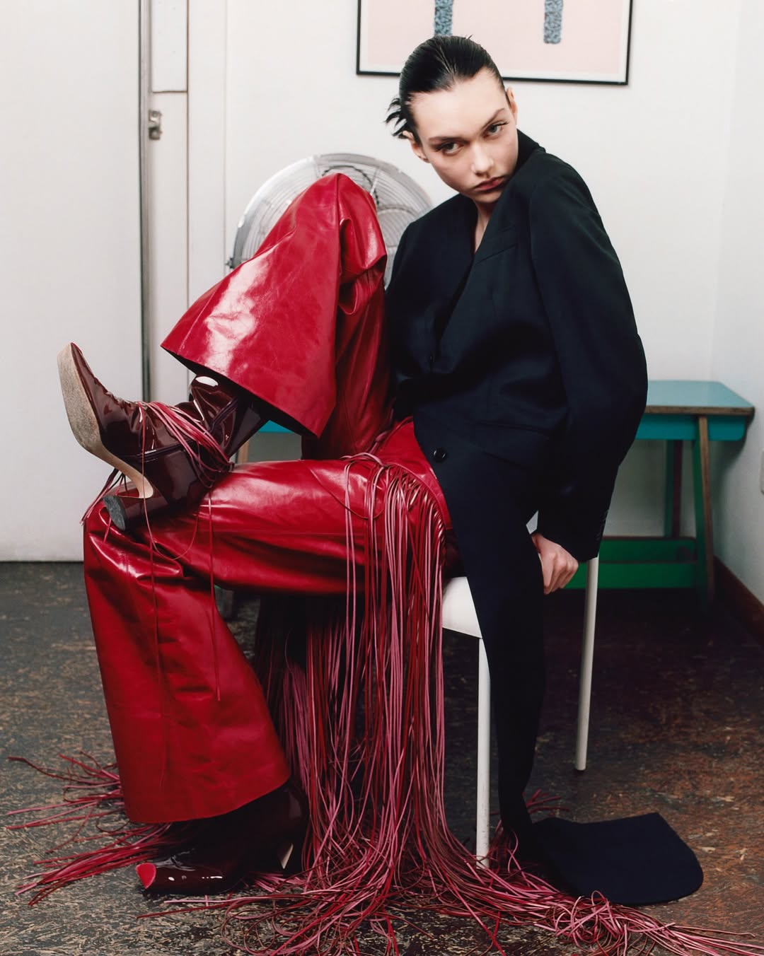 Revue Issue 19 Cover @revuemagazine_