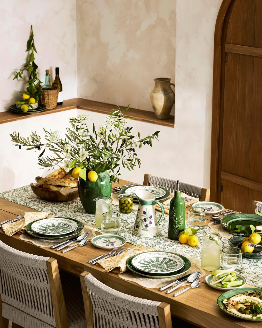 Williams Sonoma |  Aug. 25