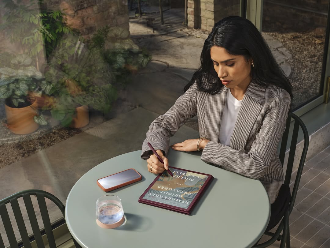 Amazon Kindle |  Nov. 25