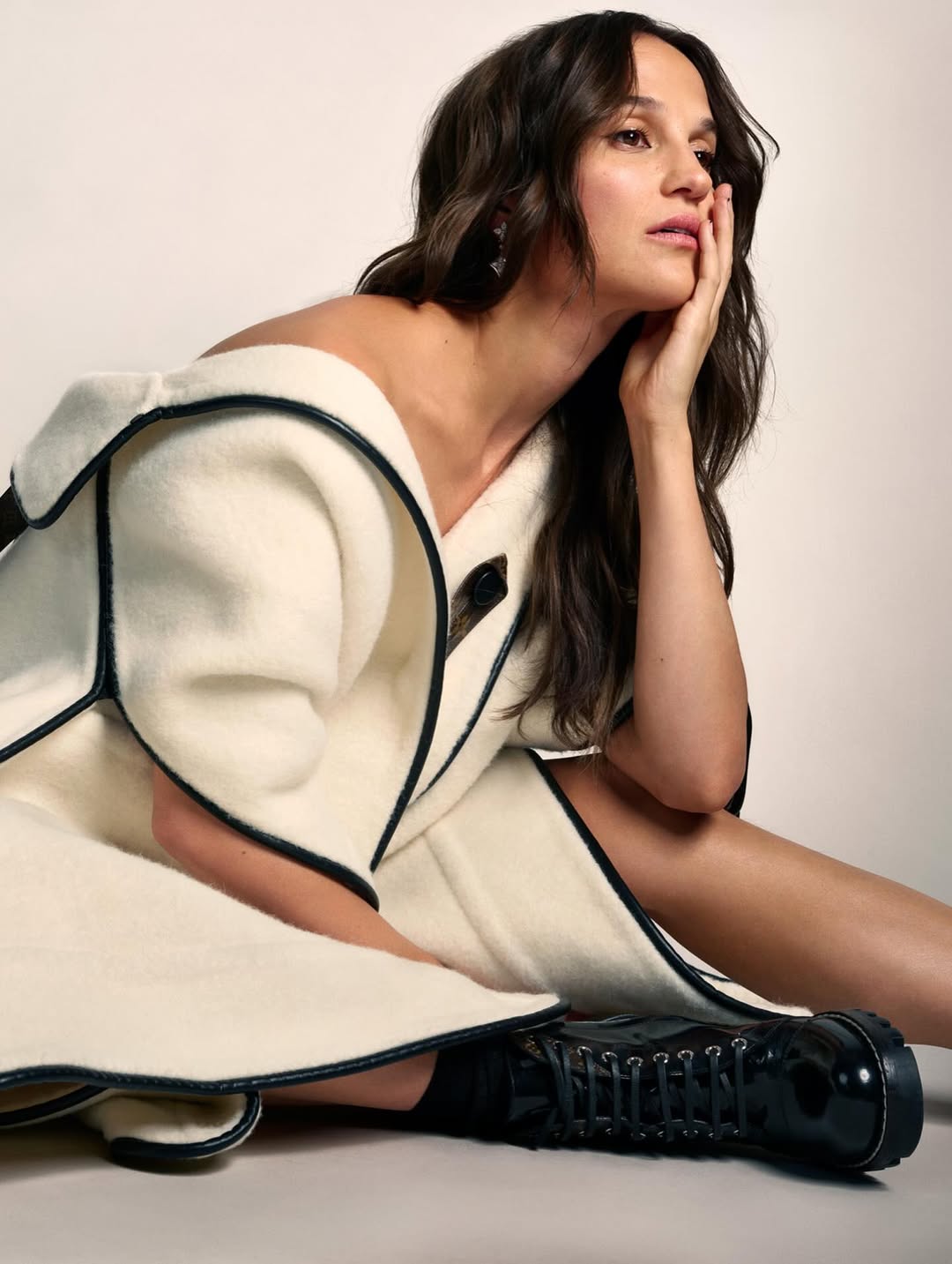 Stylist Magazine |  Sep. 25