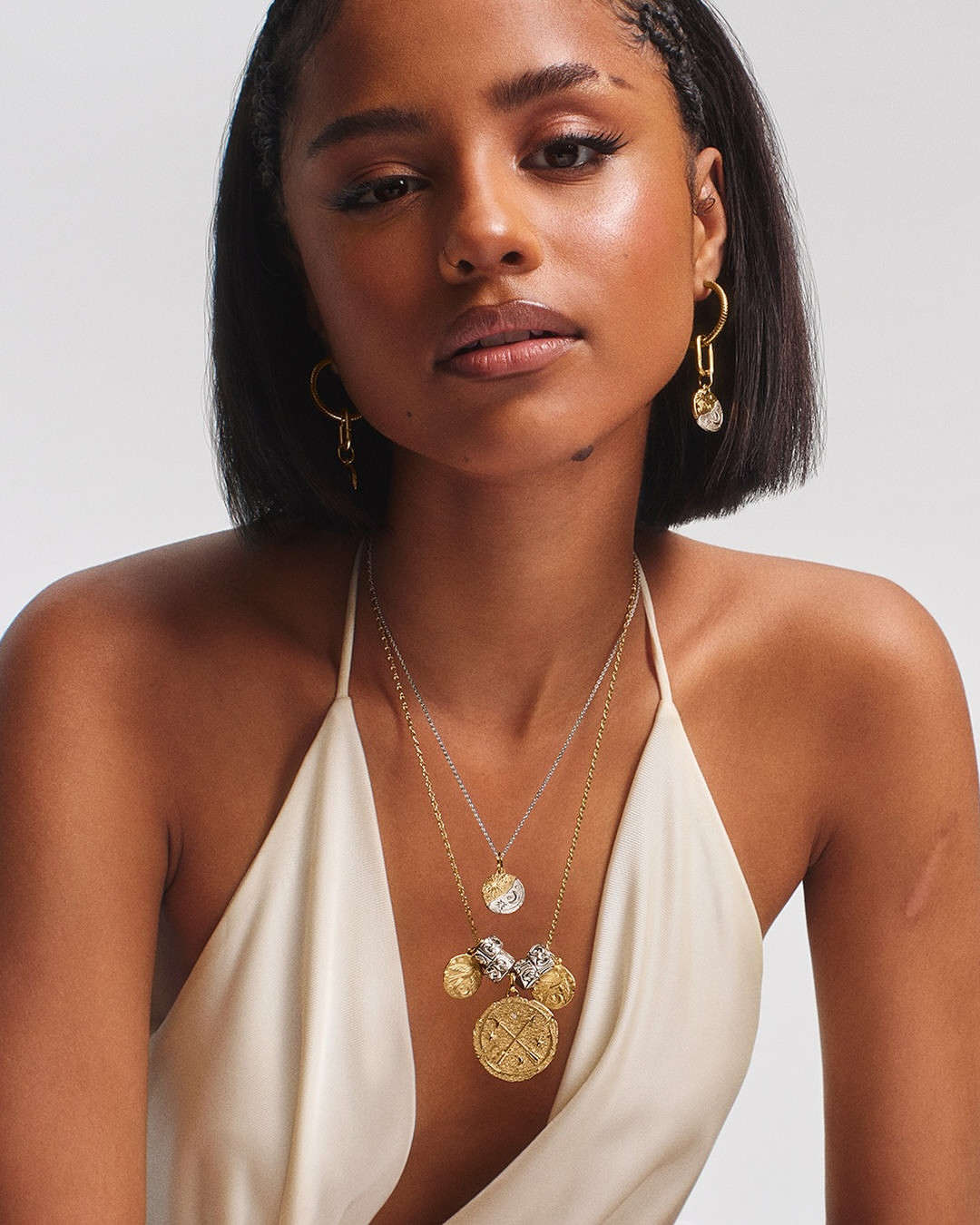 Tyla in her element, for Pandora. Light, shadow, a...