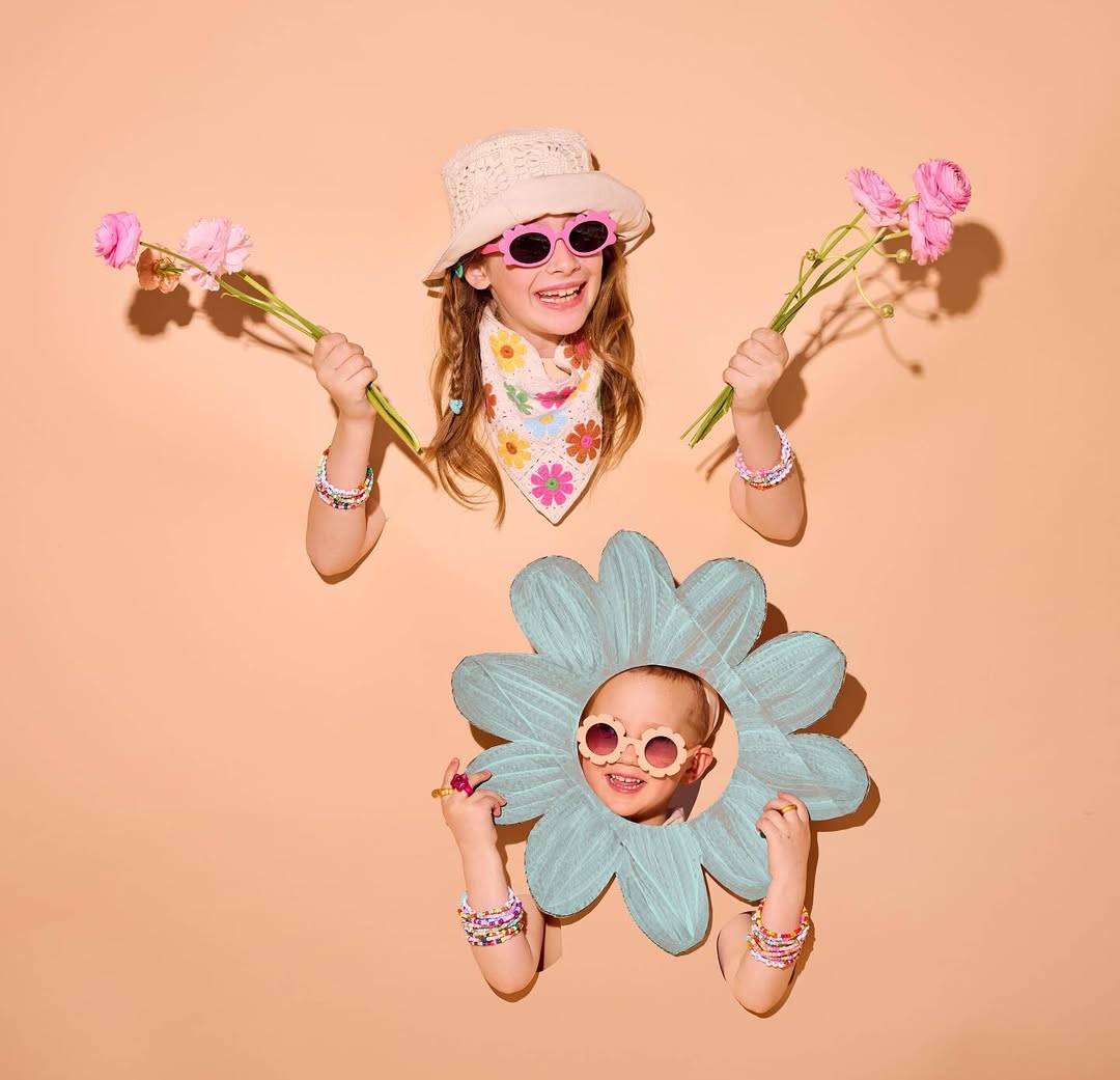  Apr. 25
