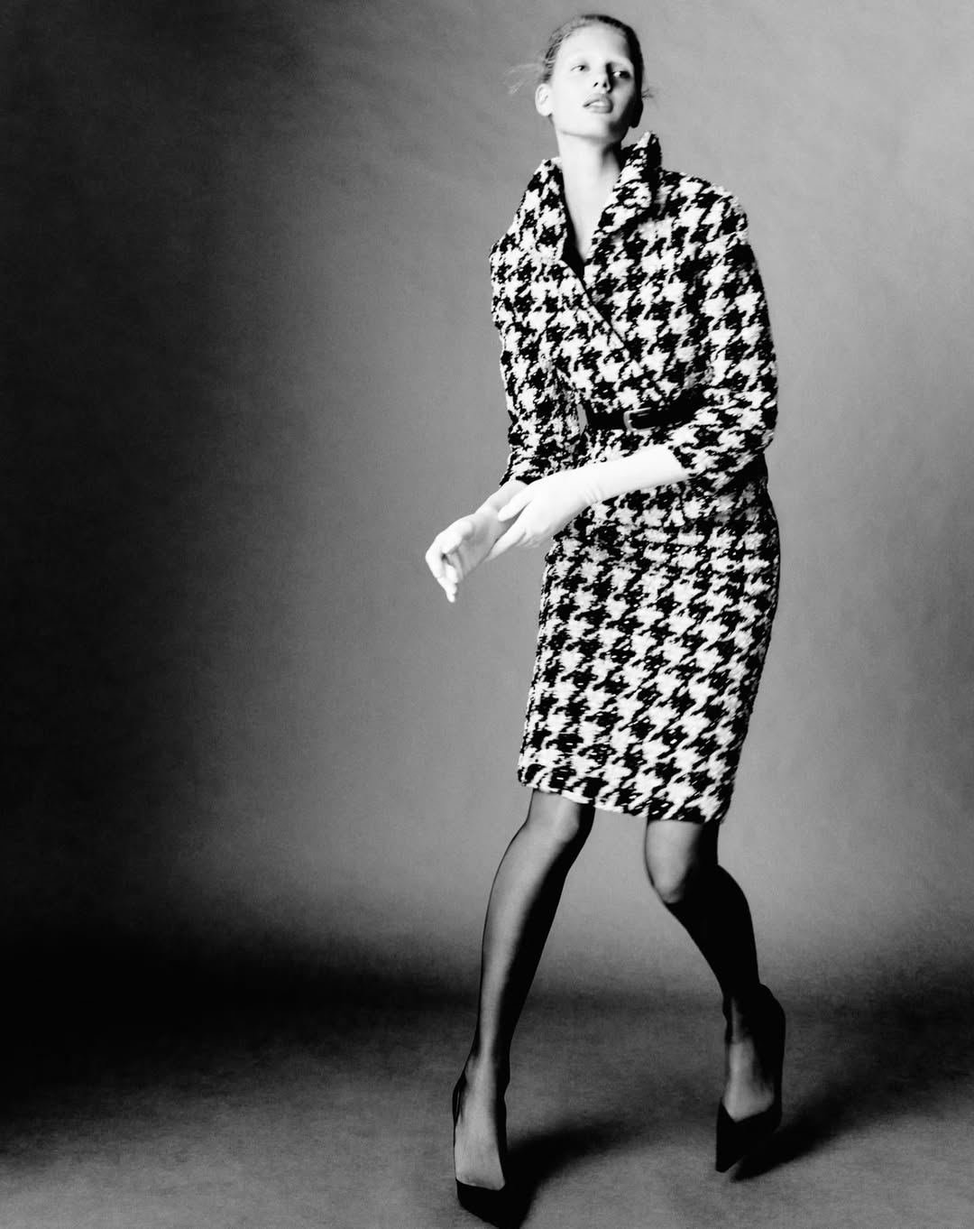 Beyond Noise, Issue 4