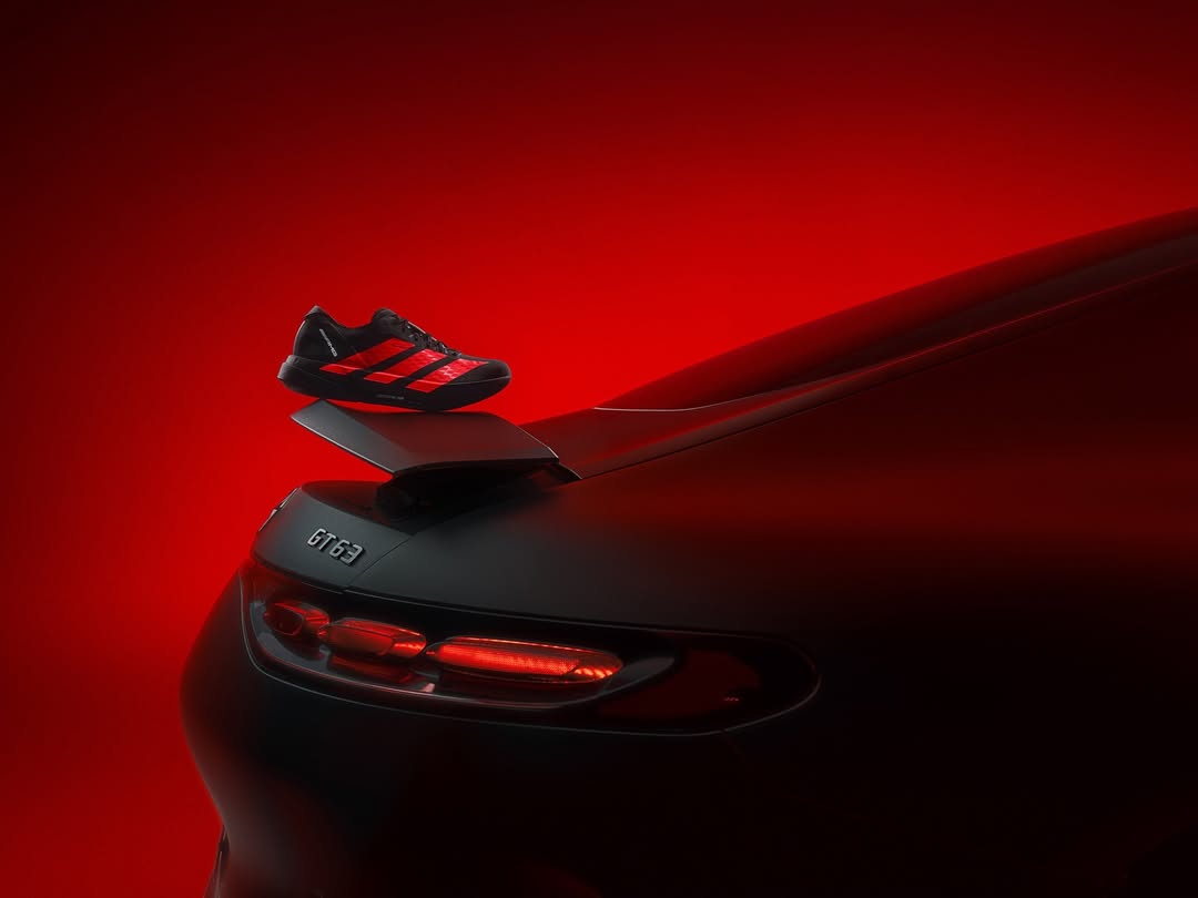 Mercedes-AMG |  Oct. 25