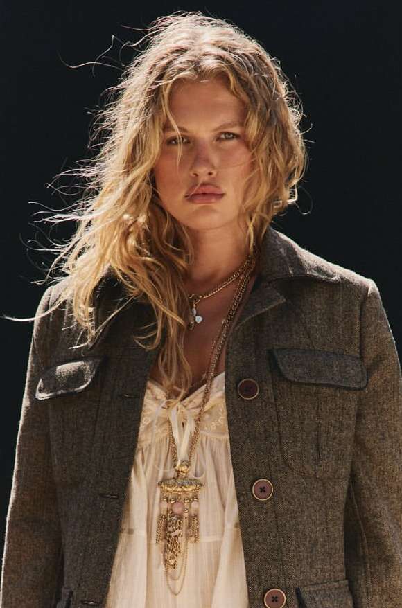 Free People |  Oct. 25