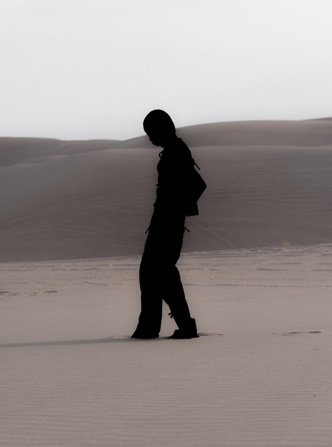 HELIOT EMIL |  Nov. 25