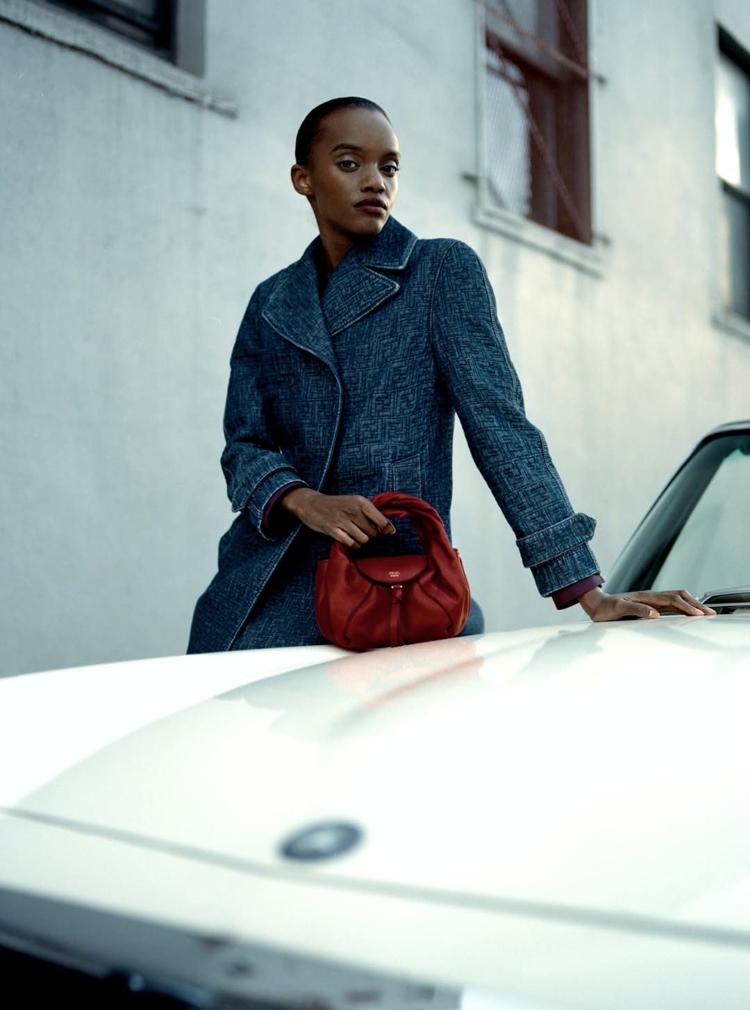 L'Officiel USA |  Dec. 25