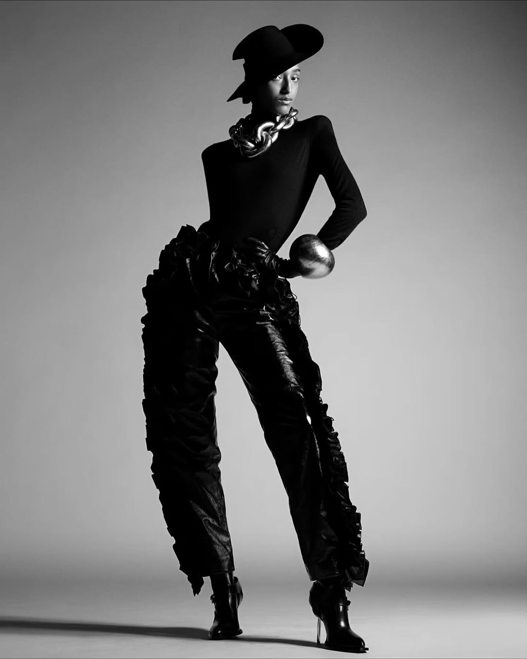 @mona_tougaard for the cover of @fthtsi photograph...