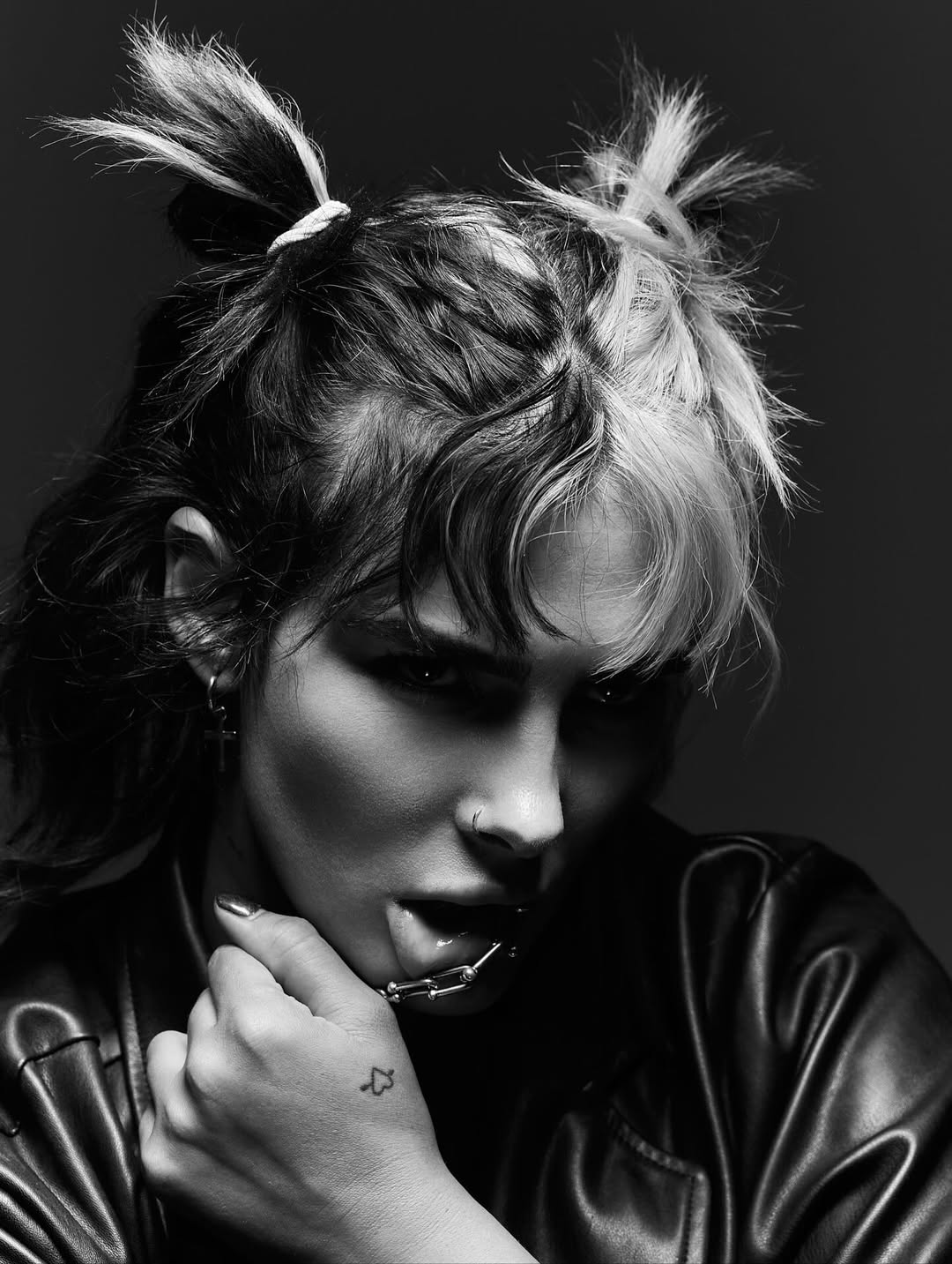 @courtneypaigenelson photographed by @anthonyavell...