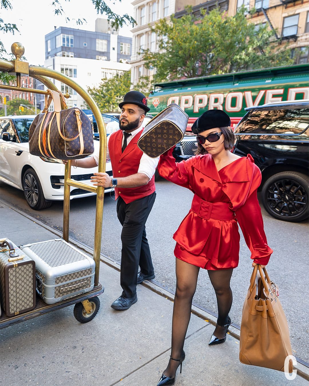 @ariana_greenblatt  for the cover of @cosmopolitan...