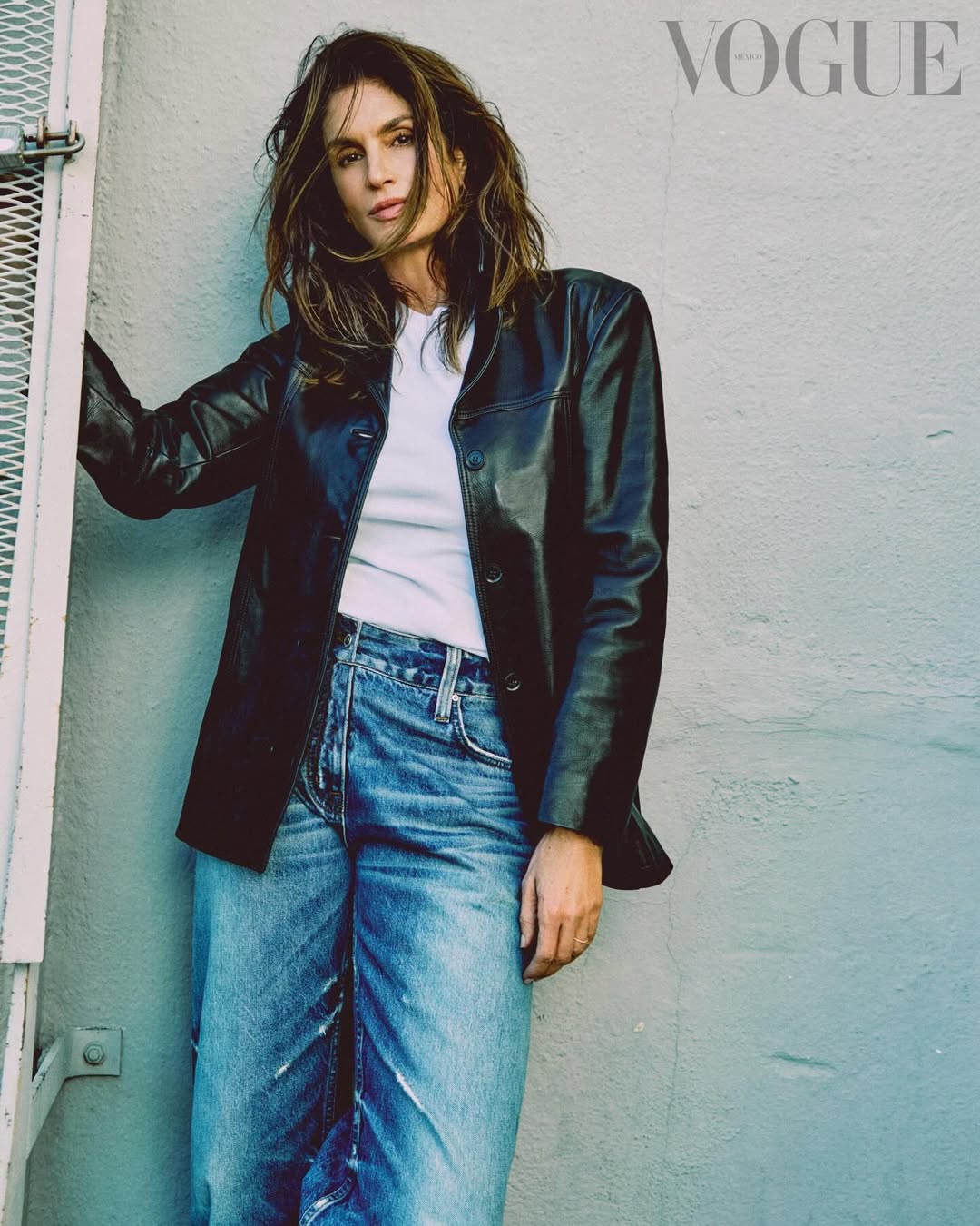 @cindycrawford for the cover of @voguelatam photog...