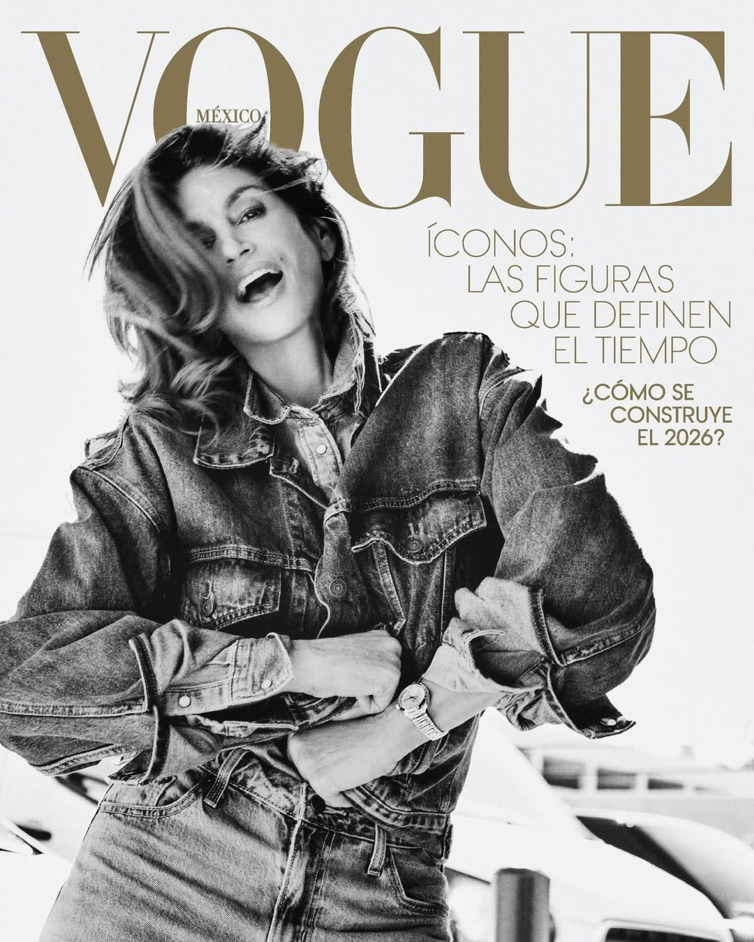 @cindycrawford for the cover of @voguelatam photog...