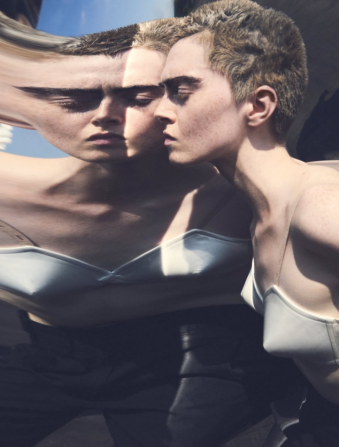 10 Magazine |  Oct. 25