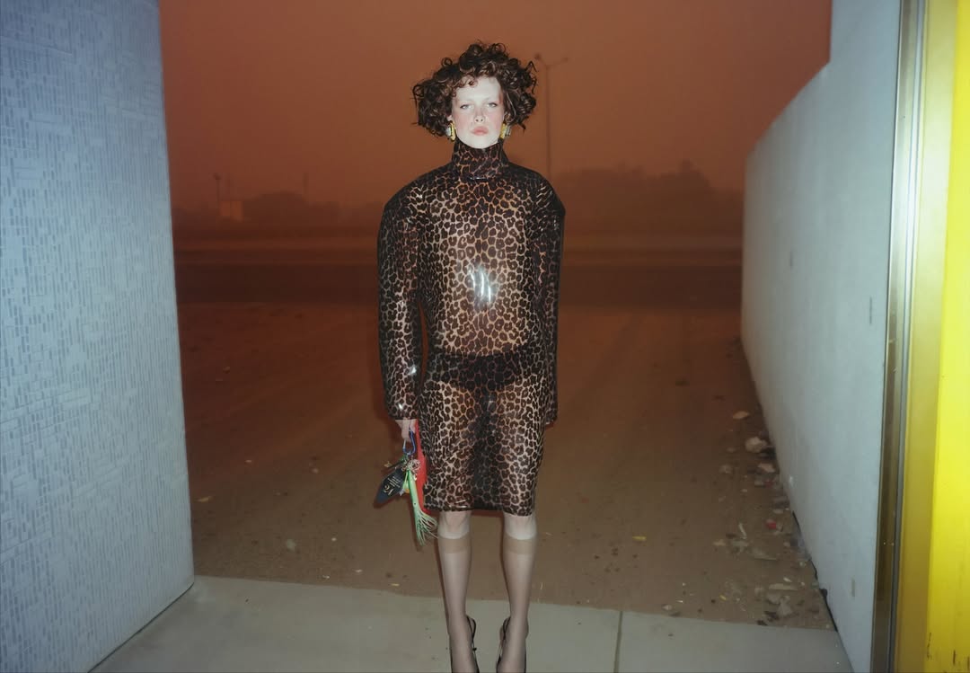 Self Service, Issue 63