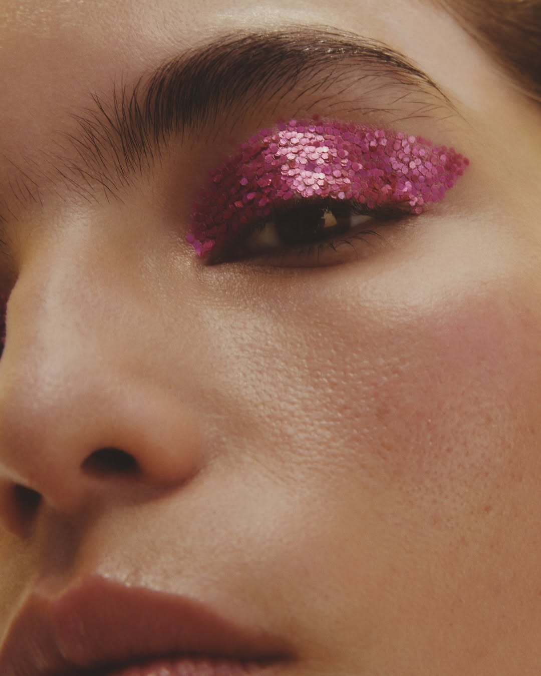 Submission Beauty |  Jul. 25