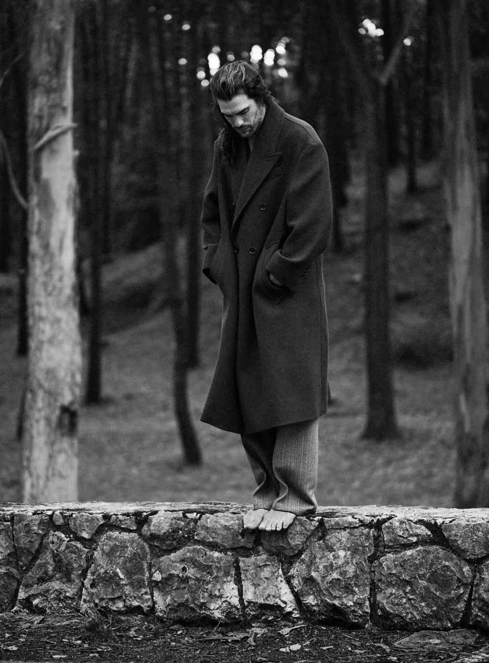 Dust Magazine |  Dec. 25