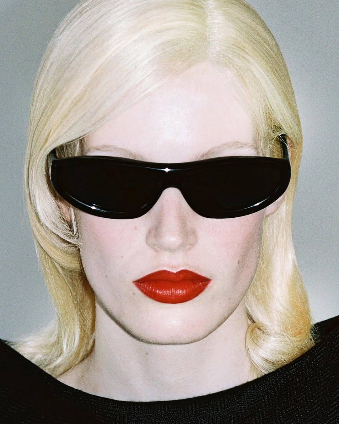 Beauty Papers |  Oct. 25