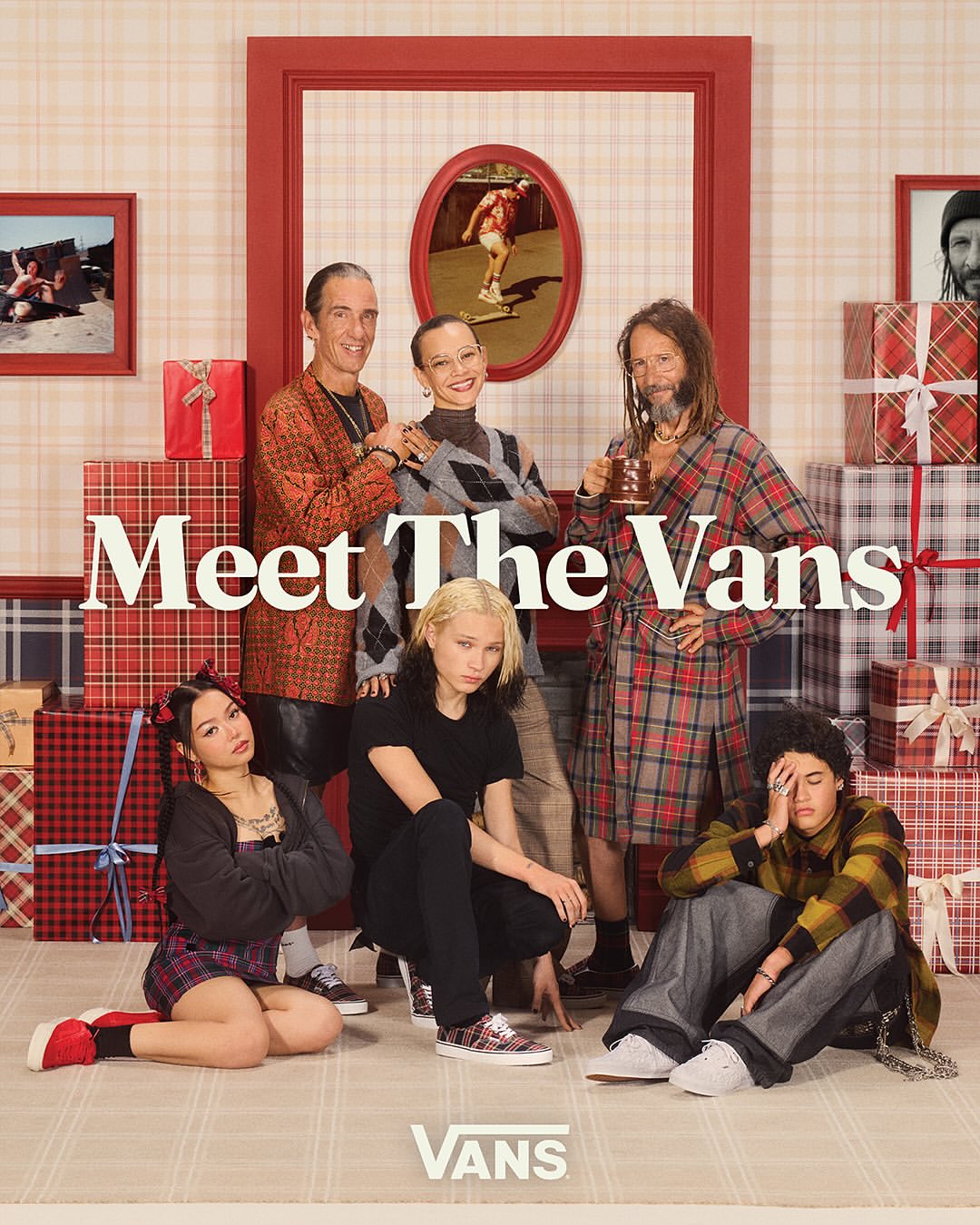 Vans |  Nov. 25