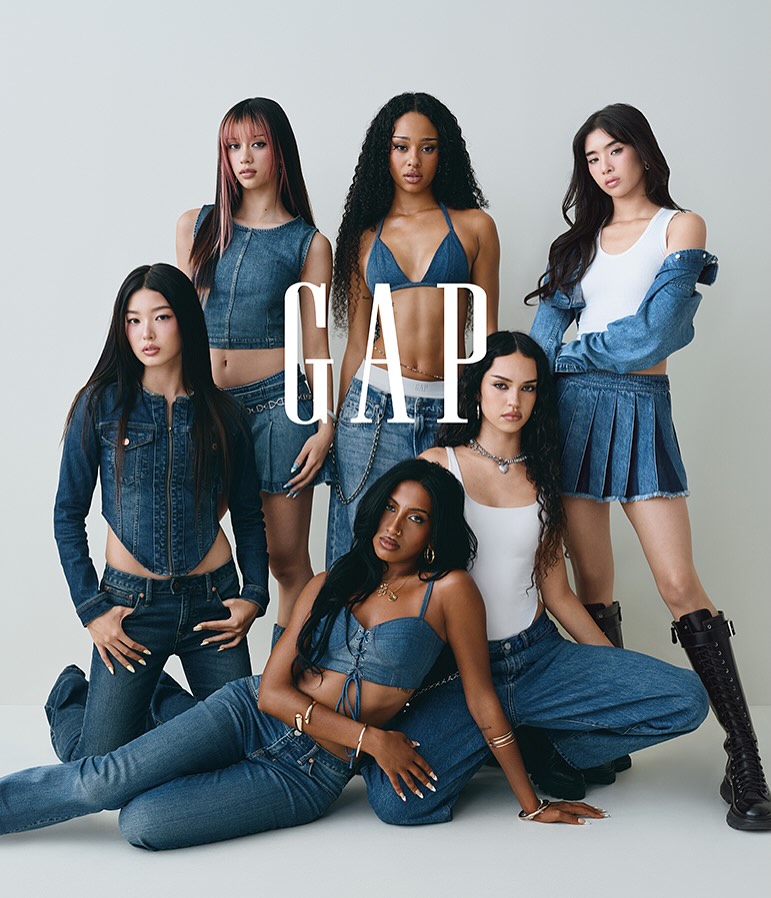 Gap |  Aug. 25